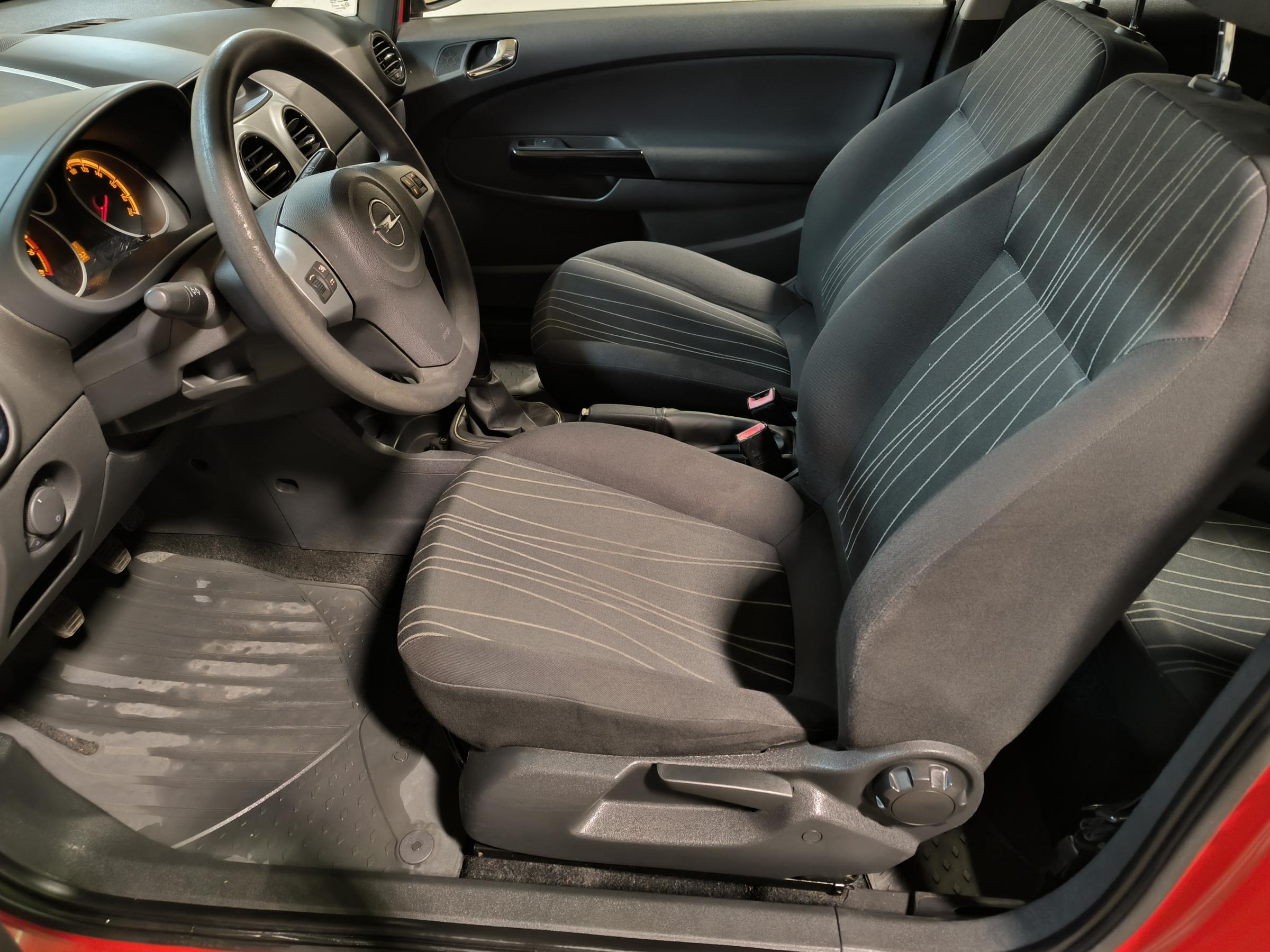 Opel Corsa, 2009 - pohled č. 9