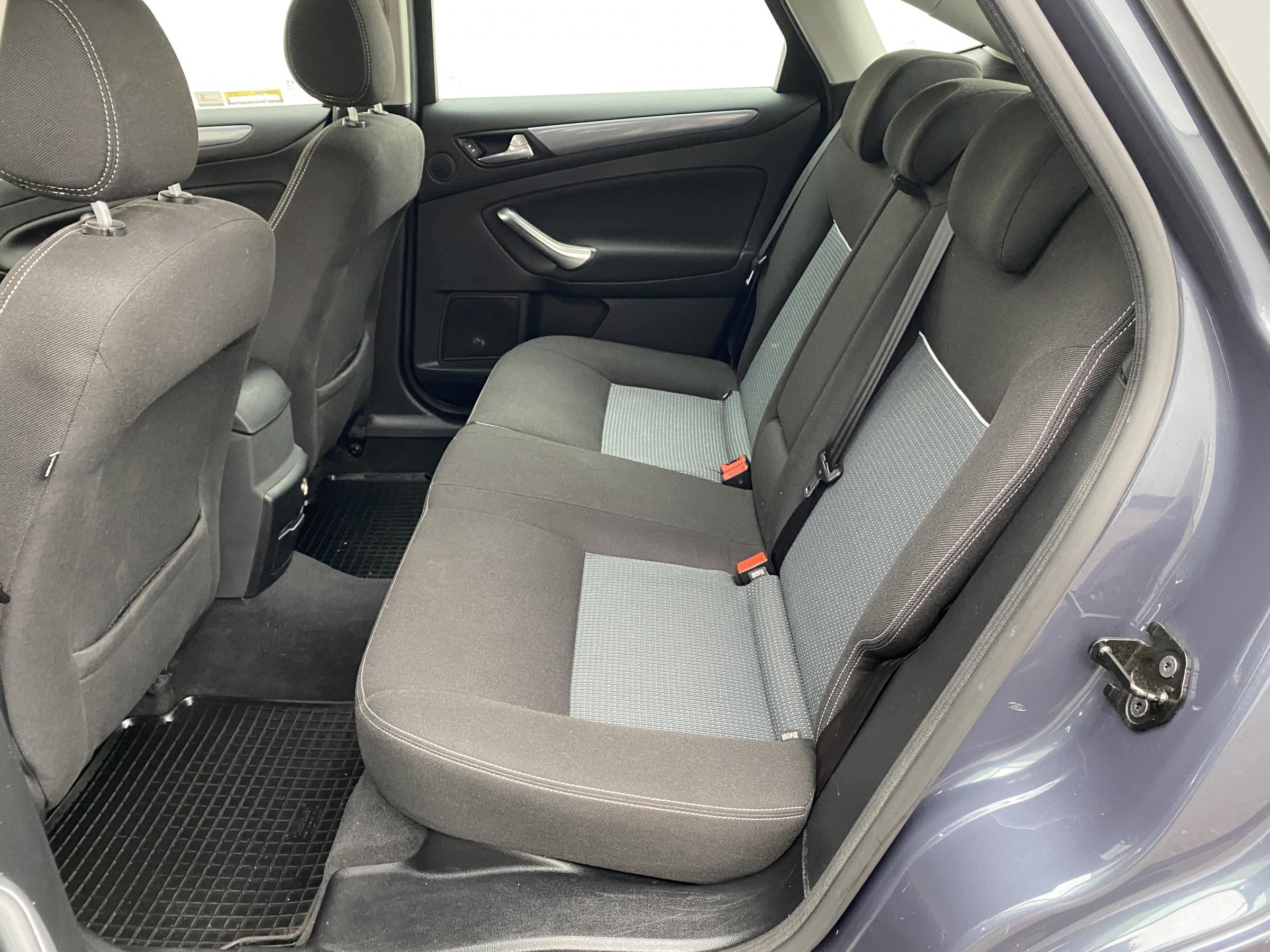 Ford Mondeo, 2010 - pohled č. 10