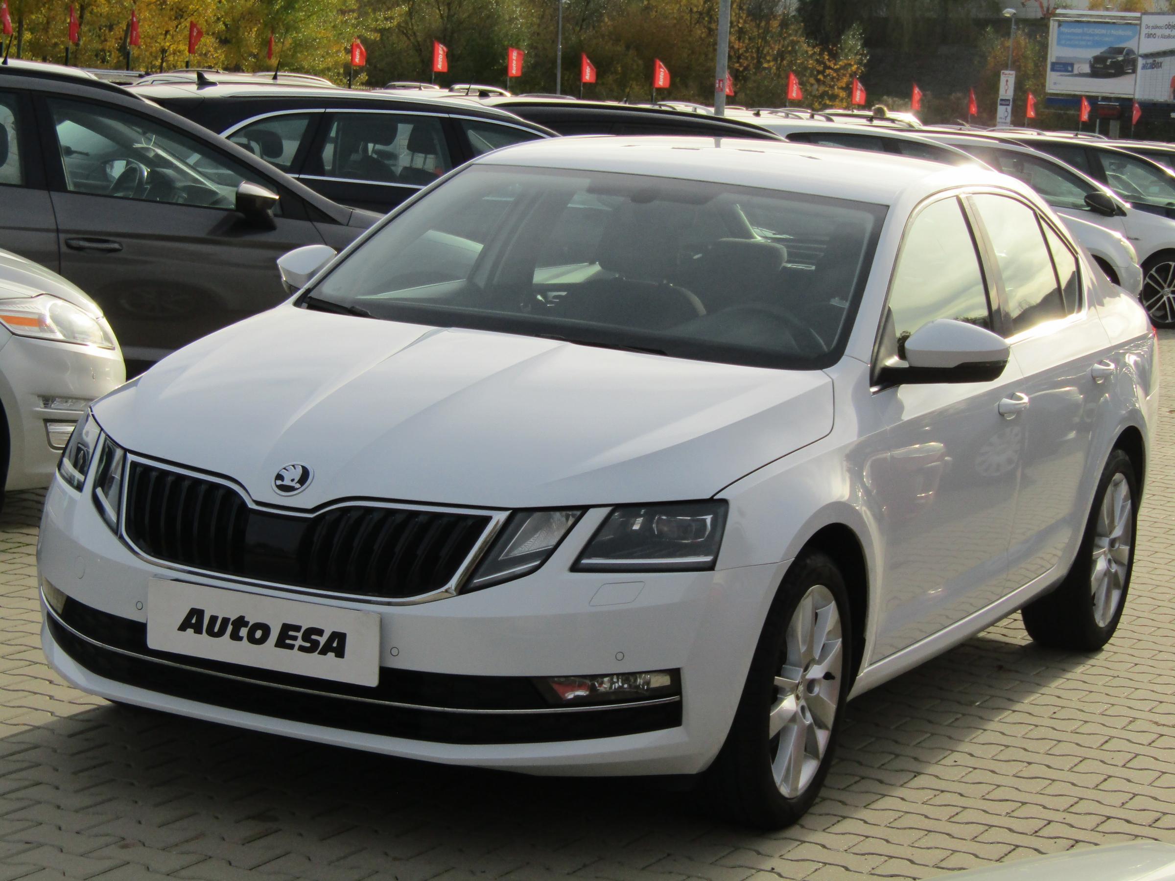 Škoda Octavia III, 2018 - pohled č. 3