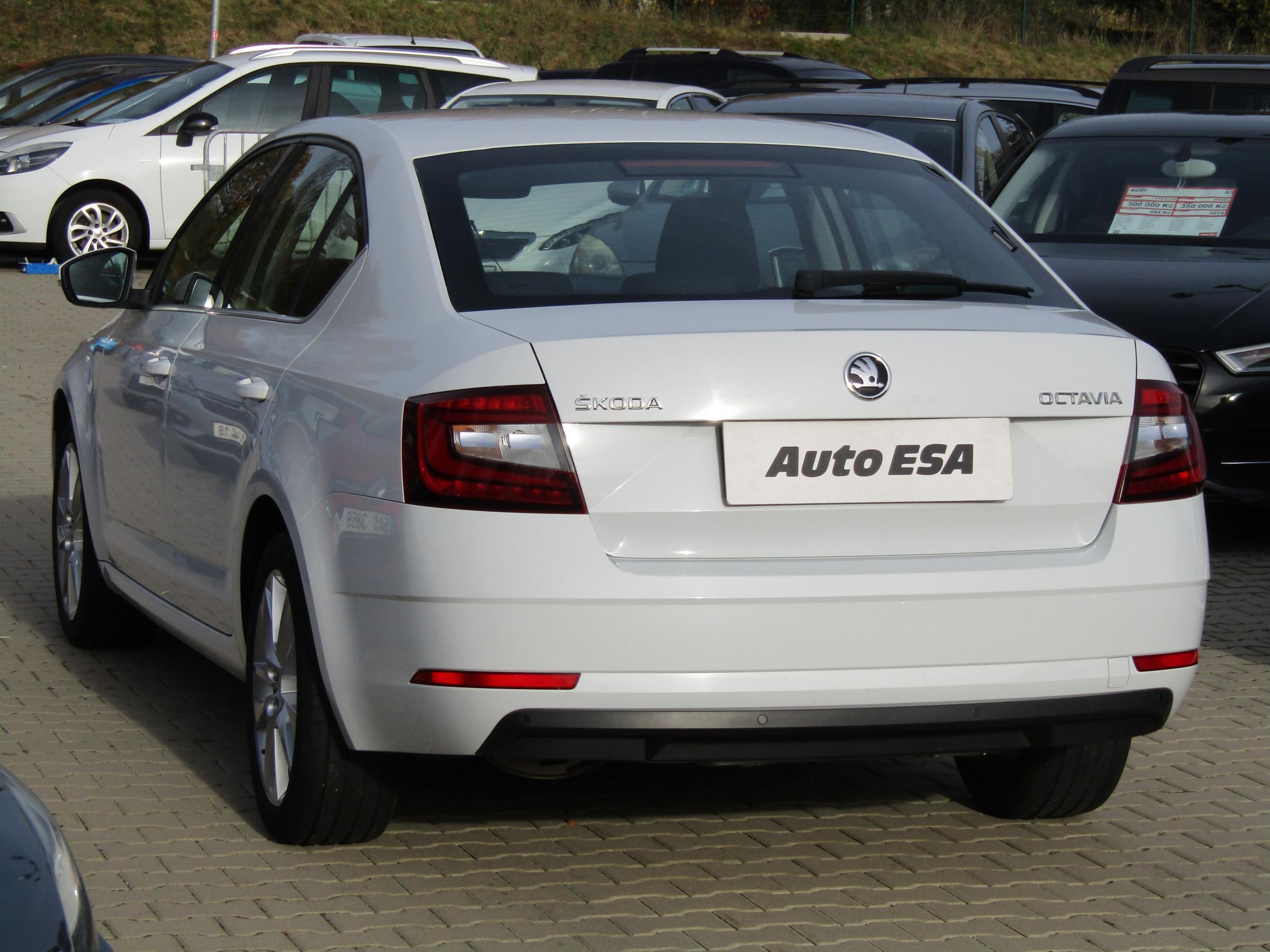 Škoda Octavia III, 2018 - pohled č. 4
