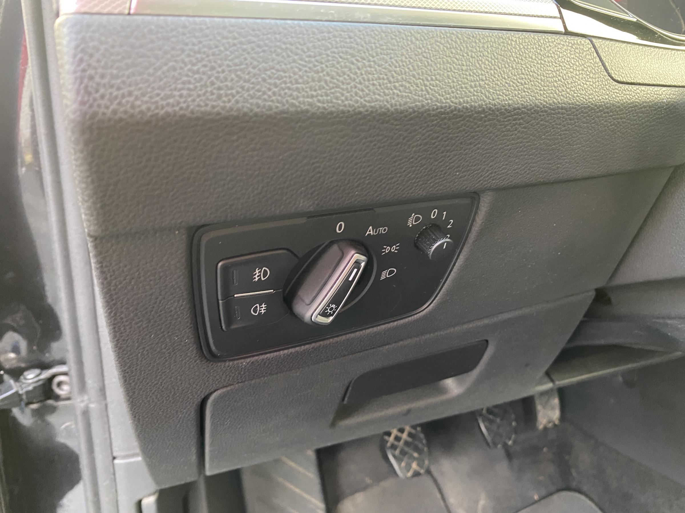 Volkswagen Passat, 2015 - pohled č. 16