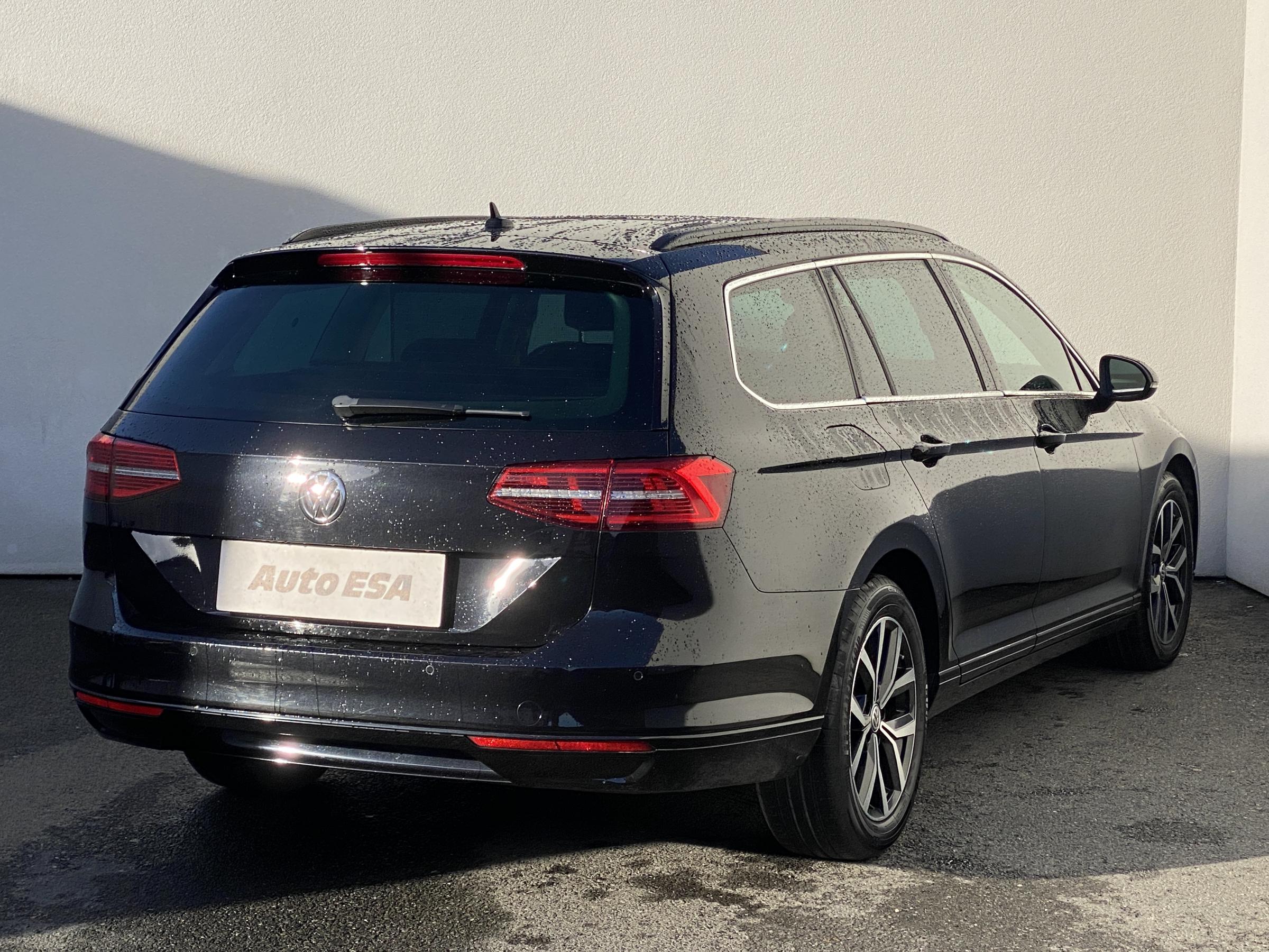 Volkswagen Passat, 2015 - pohled č. 4