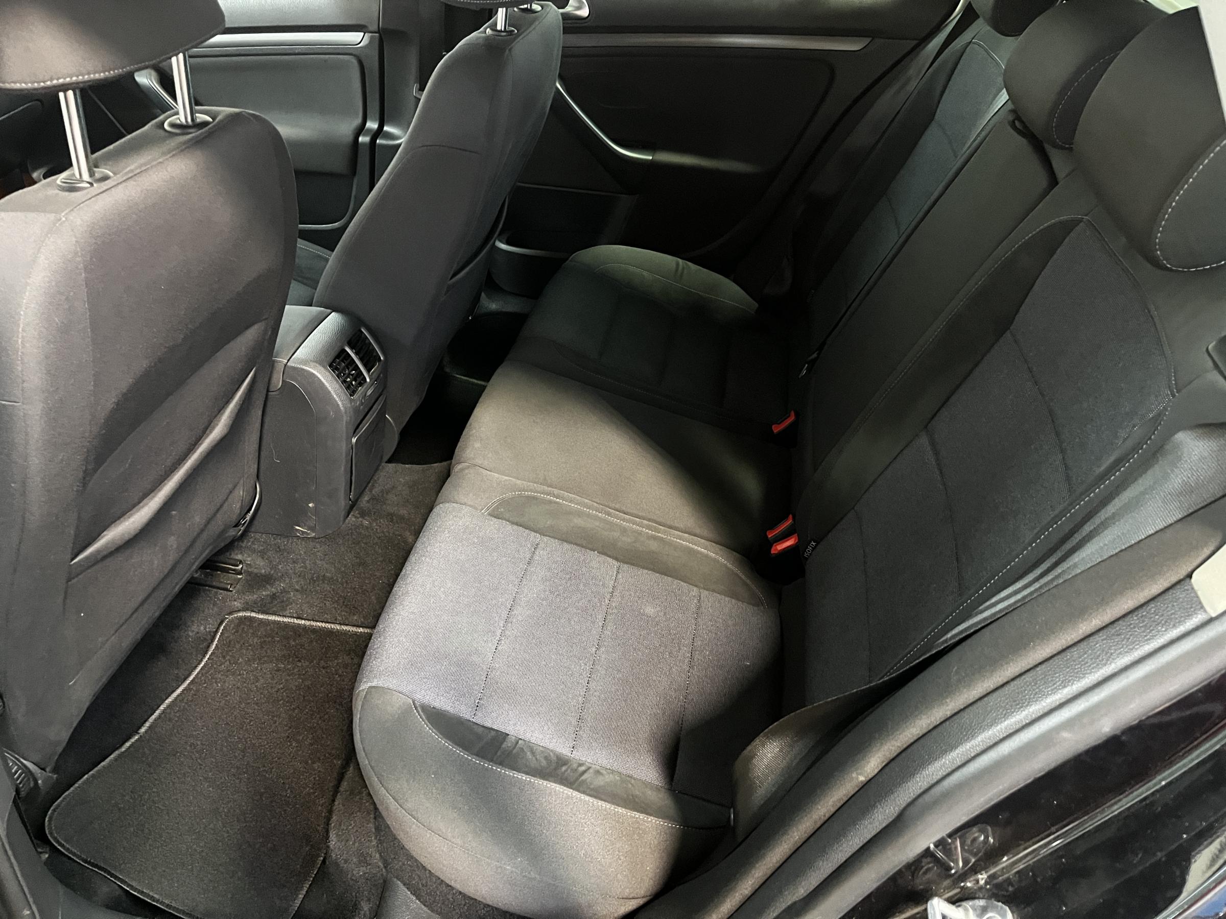 Volkswagen Golf, 2012 - pohled č. 10