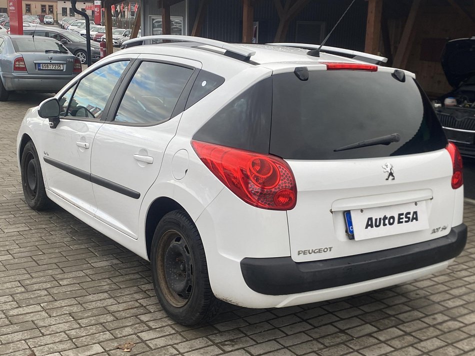 Peugeot 207 1.4i 
