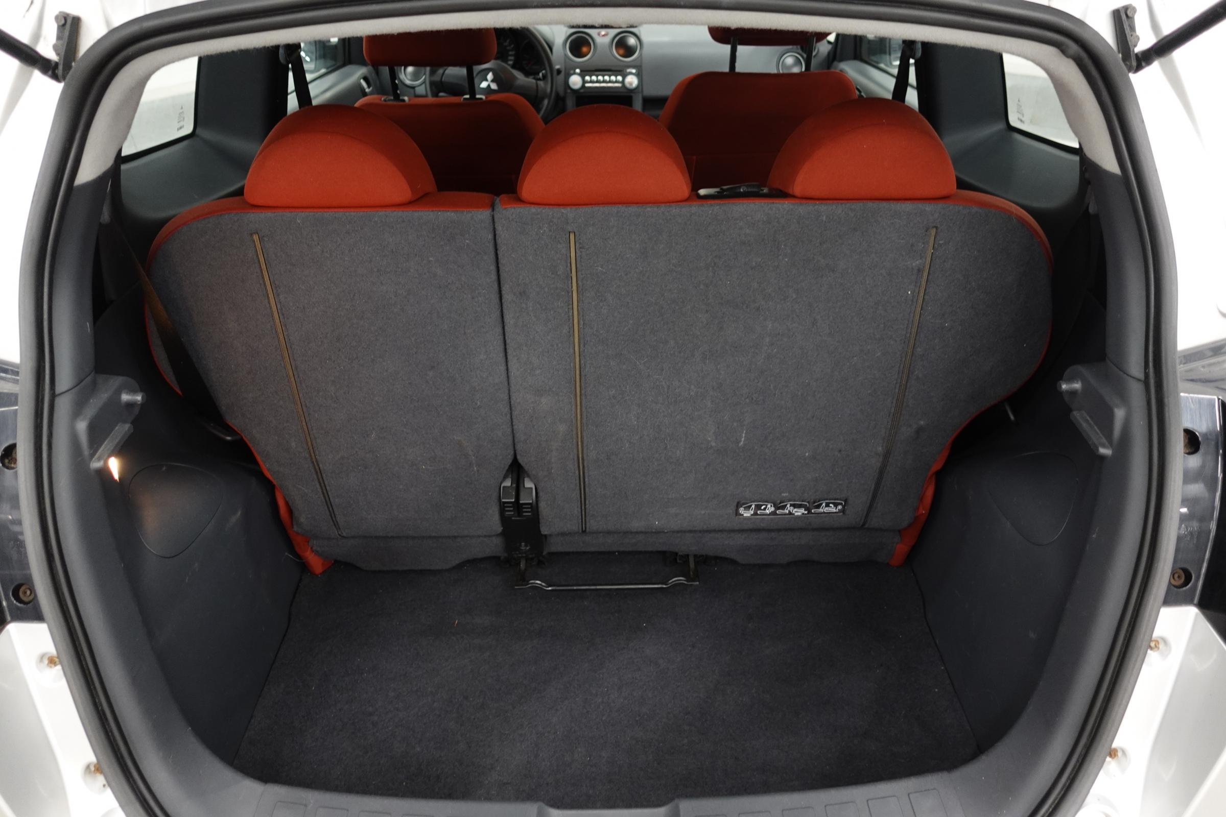 Mitsubishi Colt, 2006 - pohled č. 7