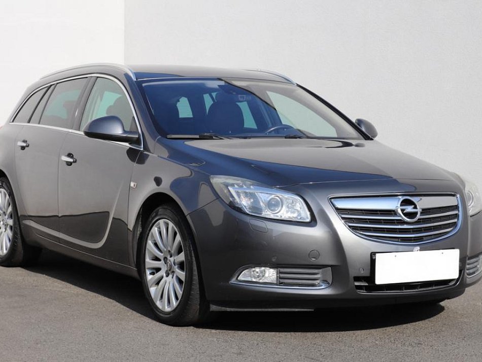 Opel Insignia 2.0 D 