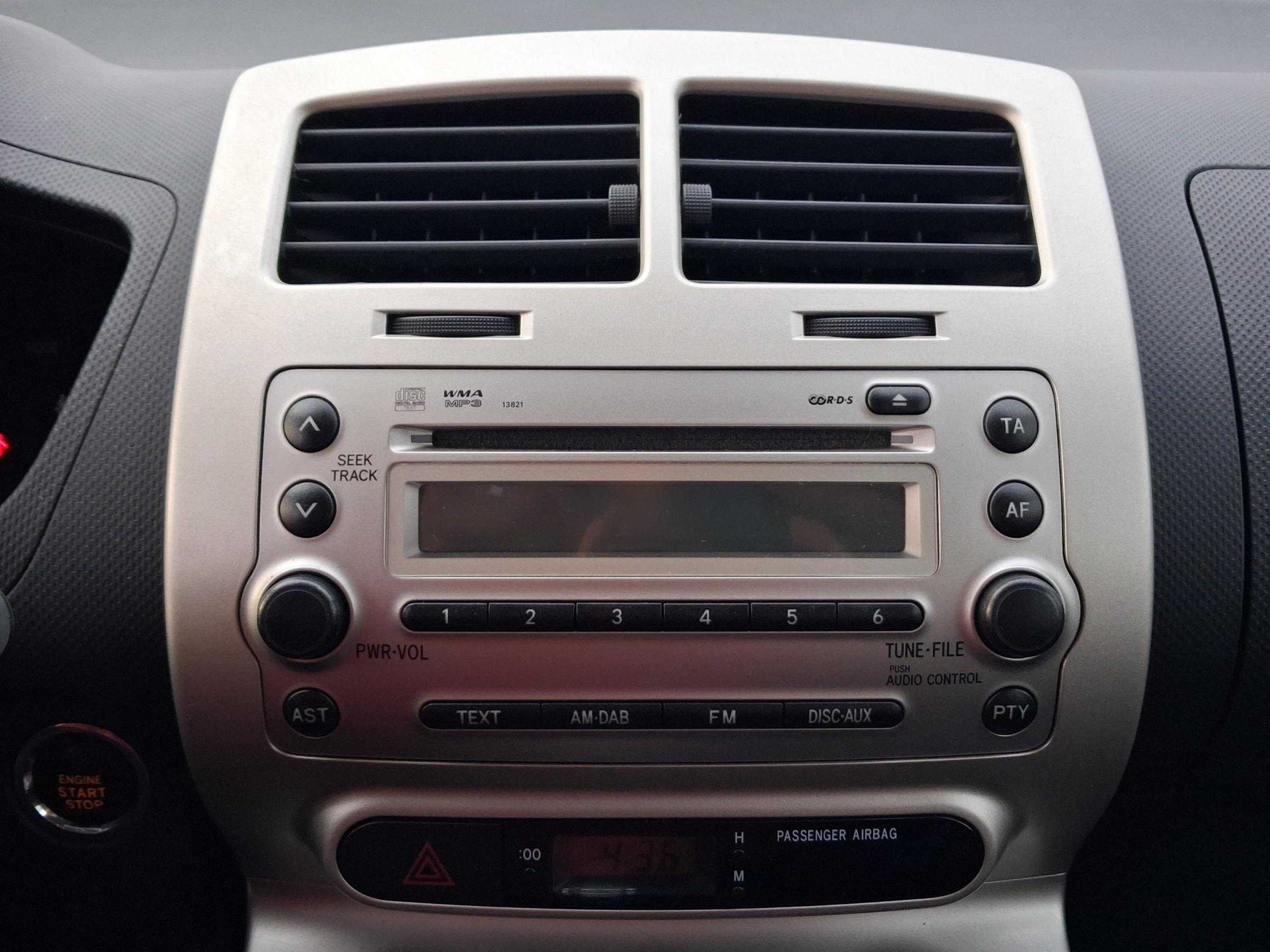 Toyota Urban Cruiser, 2009 - pohled č. 13