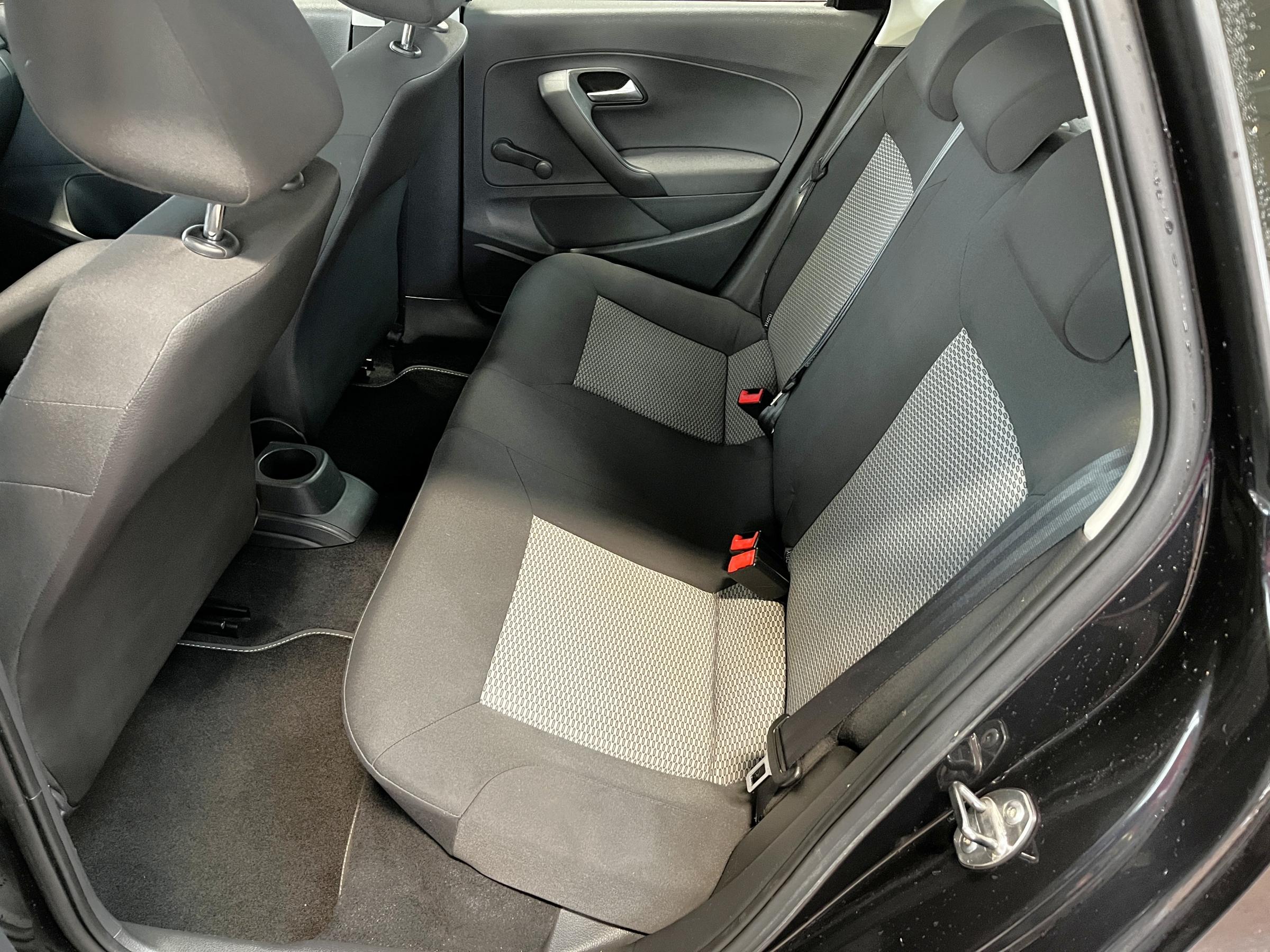 Volkswagen Polo, 2010 - pohled č. 10