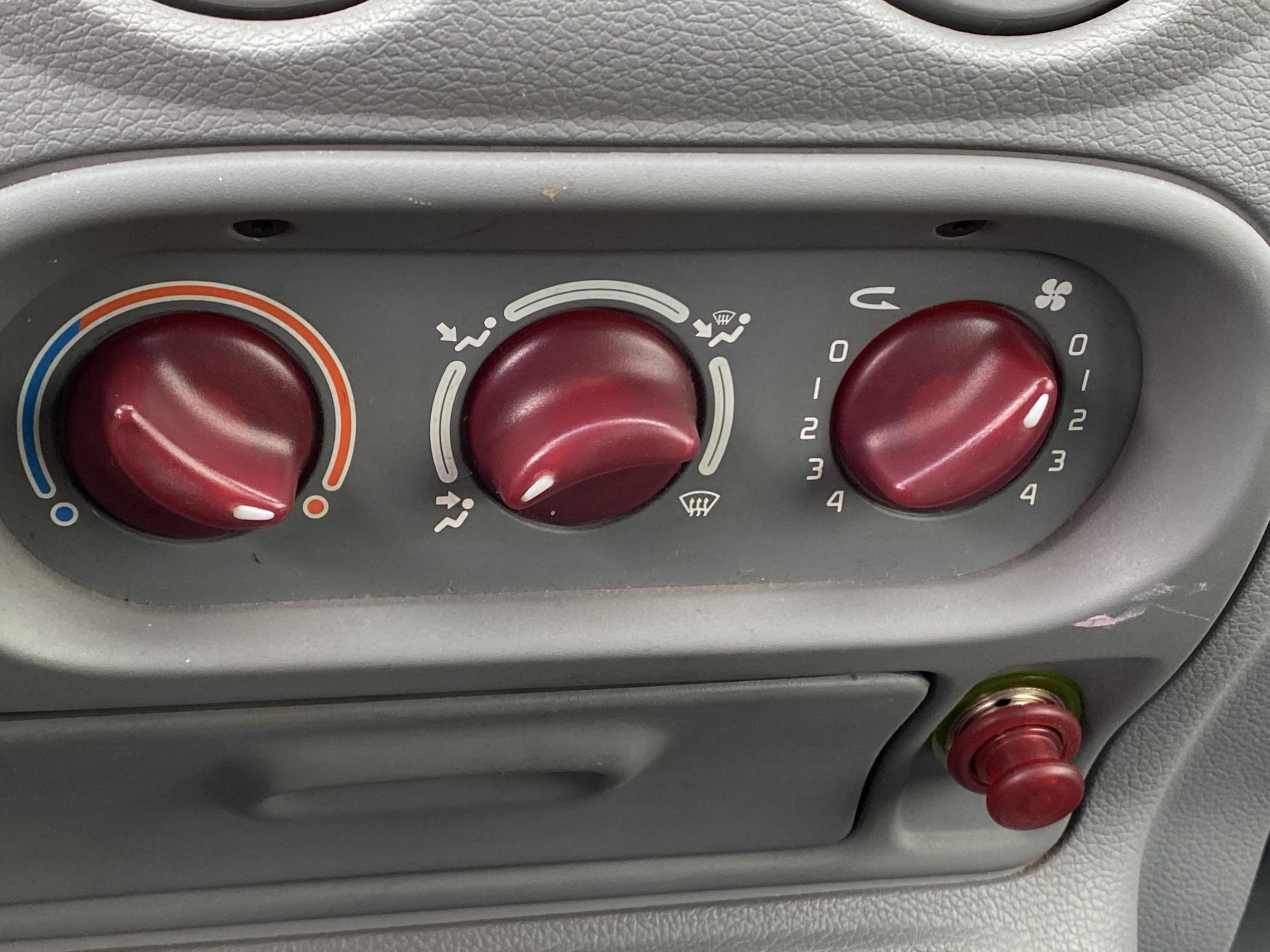 Renault Twingo, 2003 - pohled č. 11