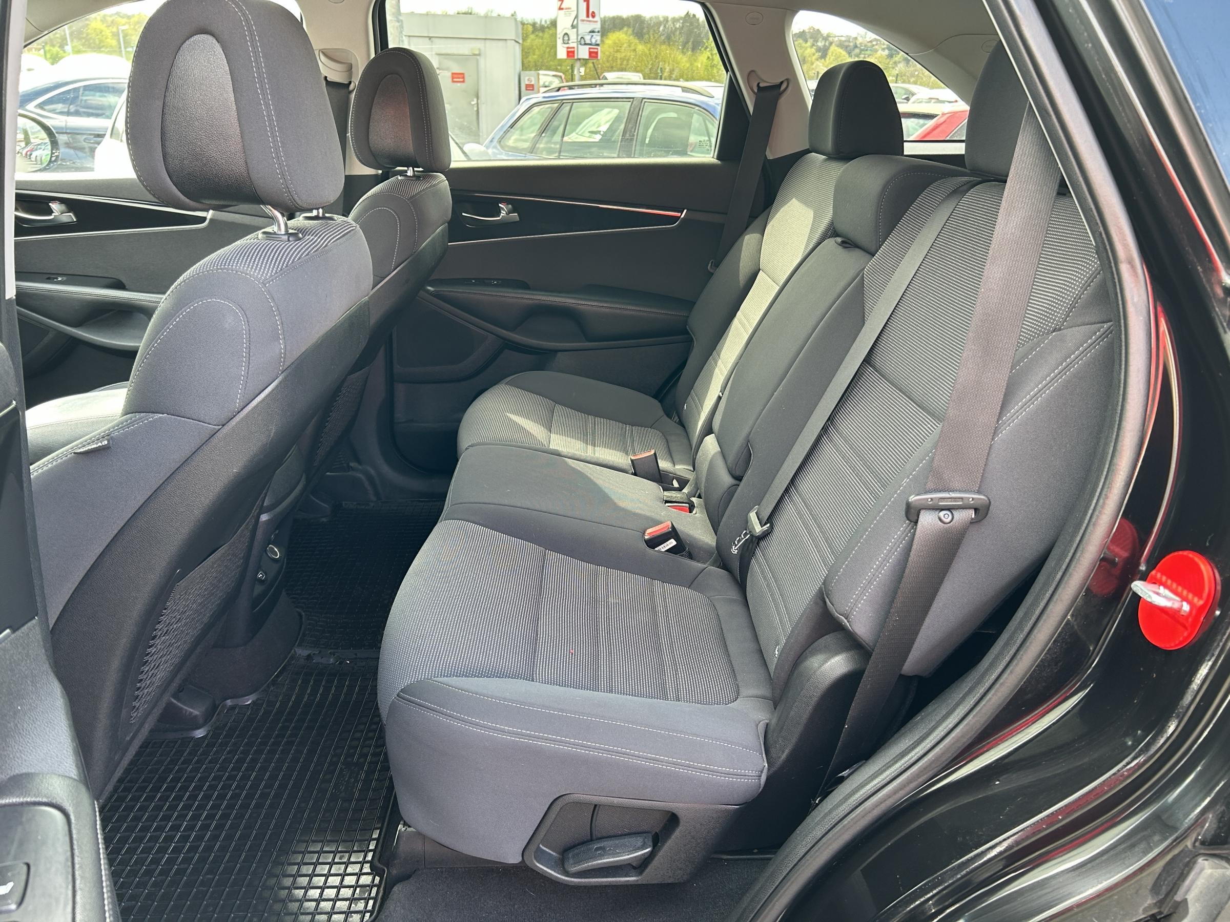 Kia Sorento, 2015 - pohled č. 10