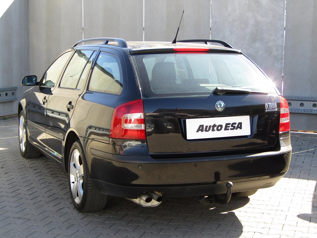 Škoda Octavia II 2.0 FSI 