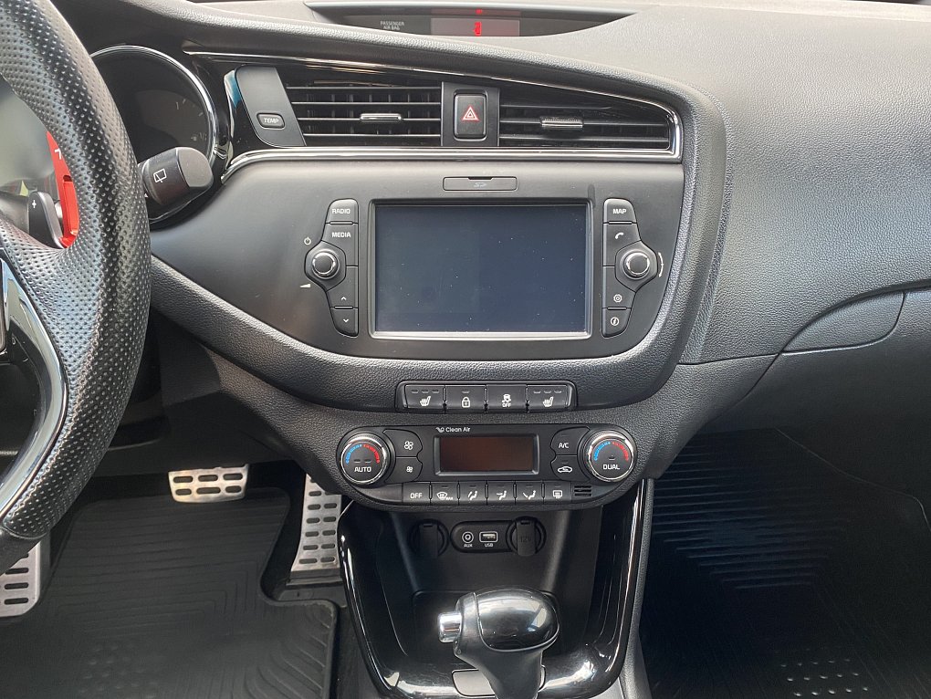 Kia Ceed 1.6 CRDi 