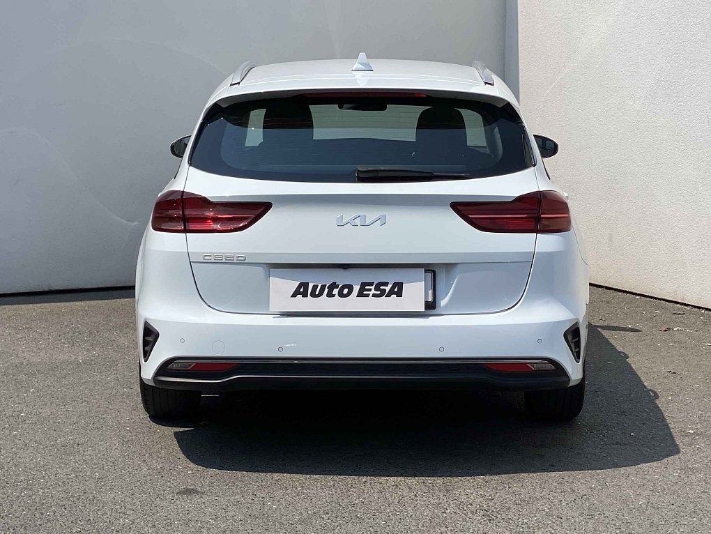Kia Ceed 1.5 T-GDi Spin SW