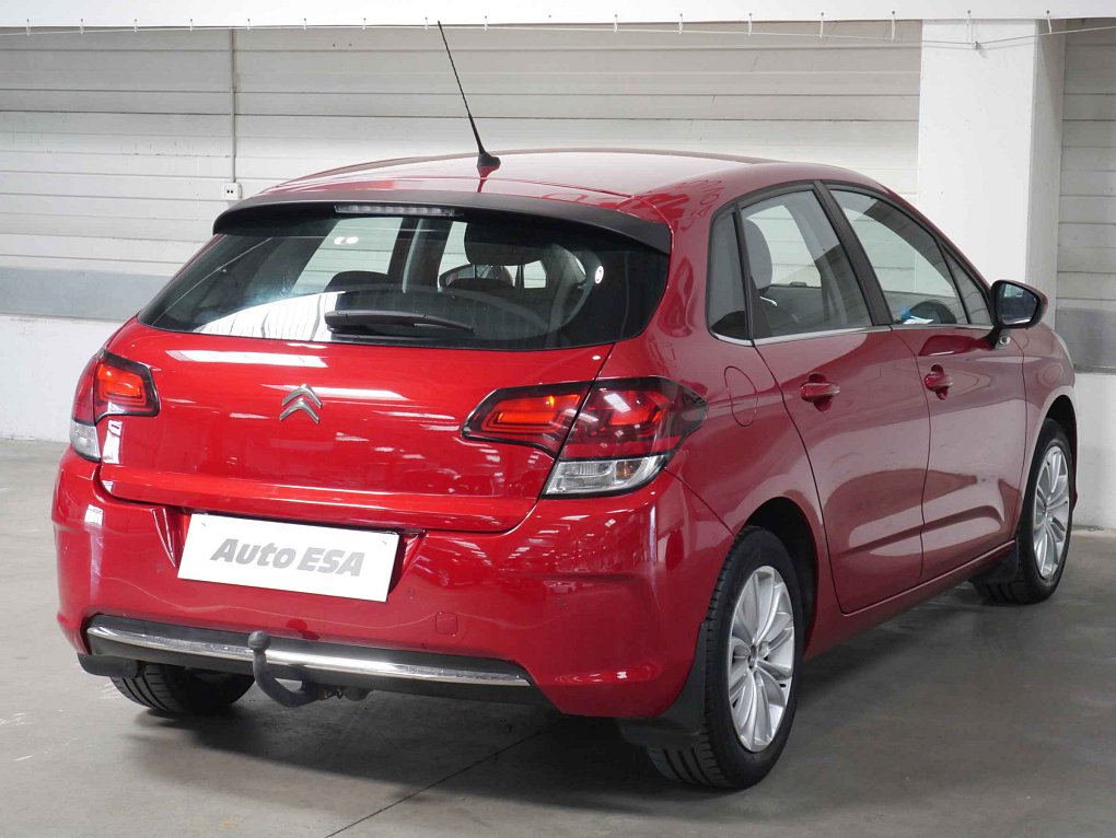 Citroën C4 1.2i 