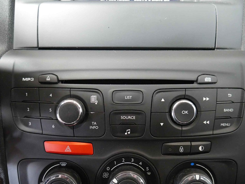 Citroën C4 1.2i 