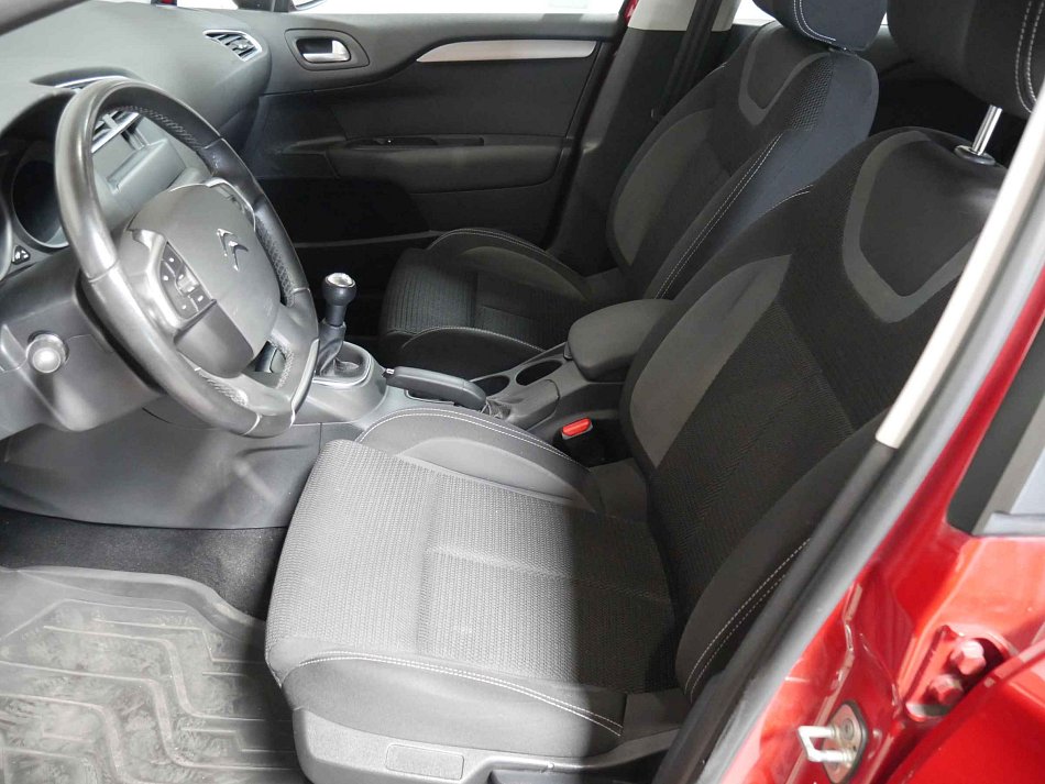 Citroën C4 1.2i 