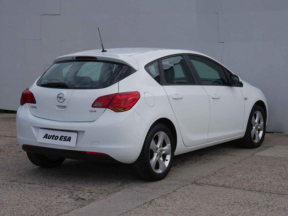 Opel Astra 1.7 CDTi 