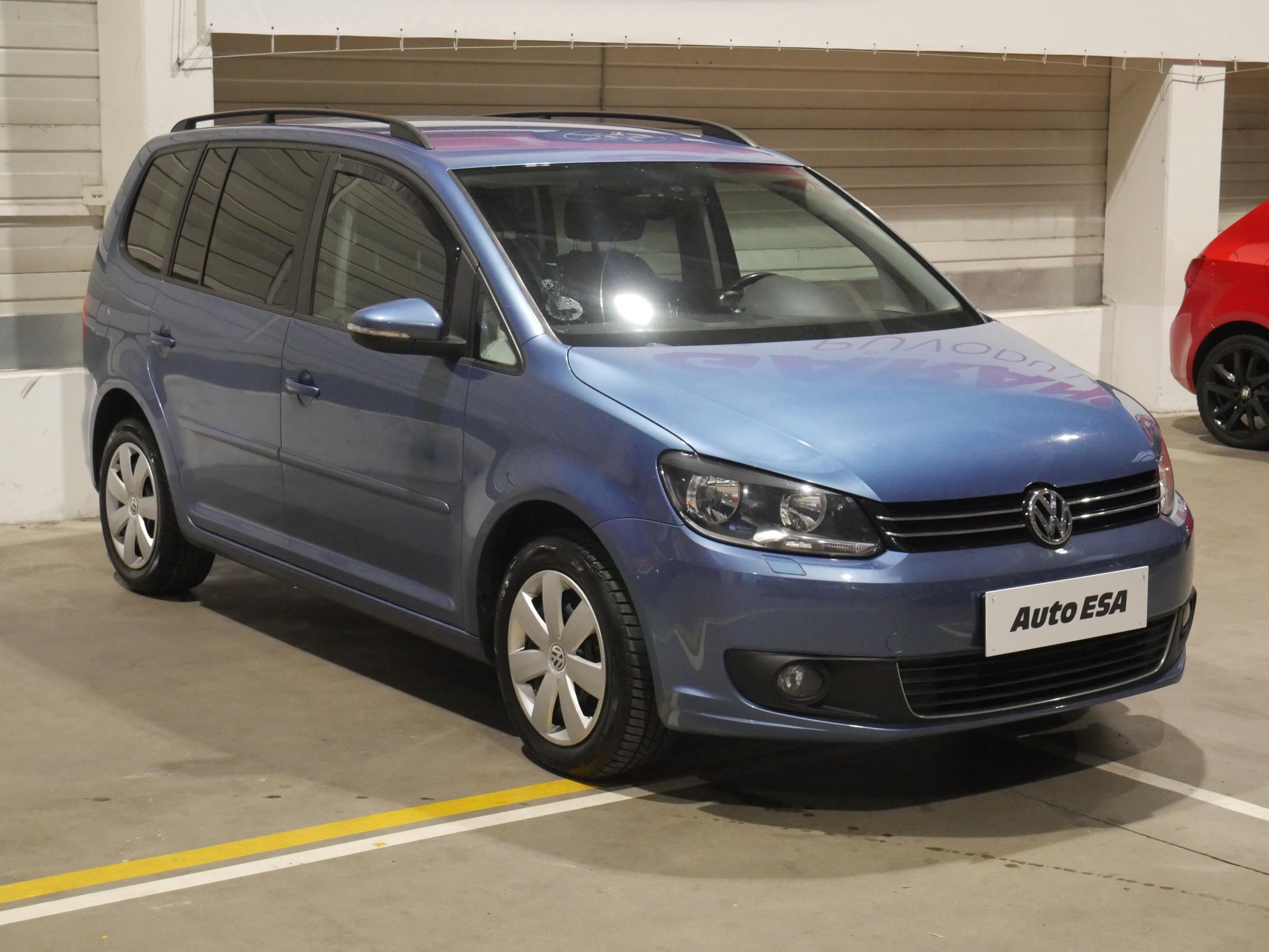 Volkswagen Touran, 2013