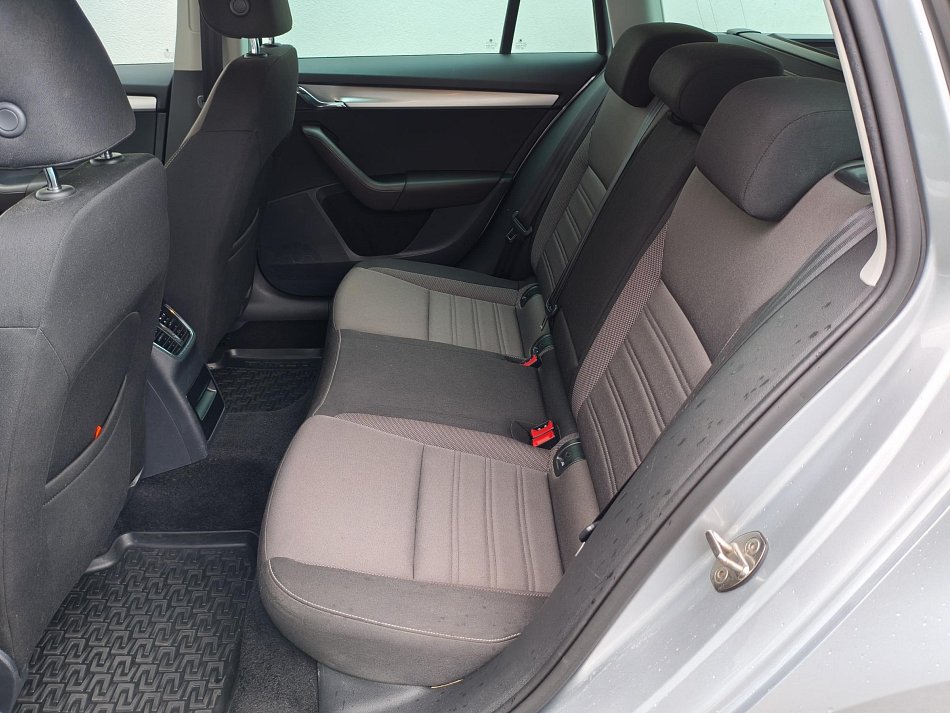 Škoda Octavia III 2.0 TDi Ambition