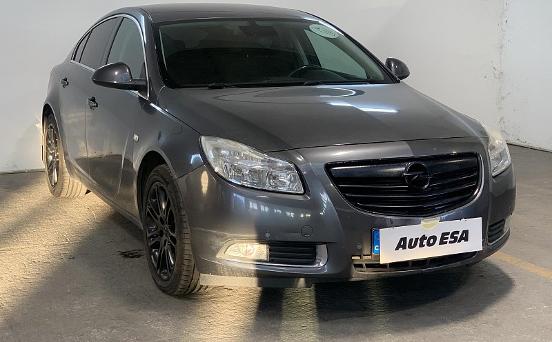 Opel Insignia 2.0 CDTi Edition