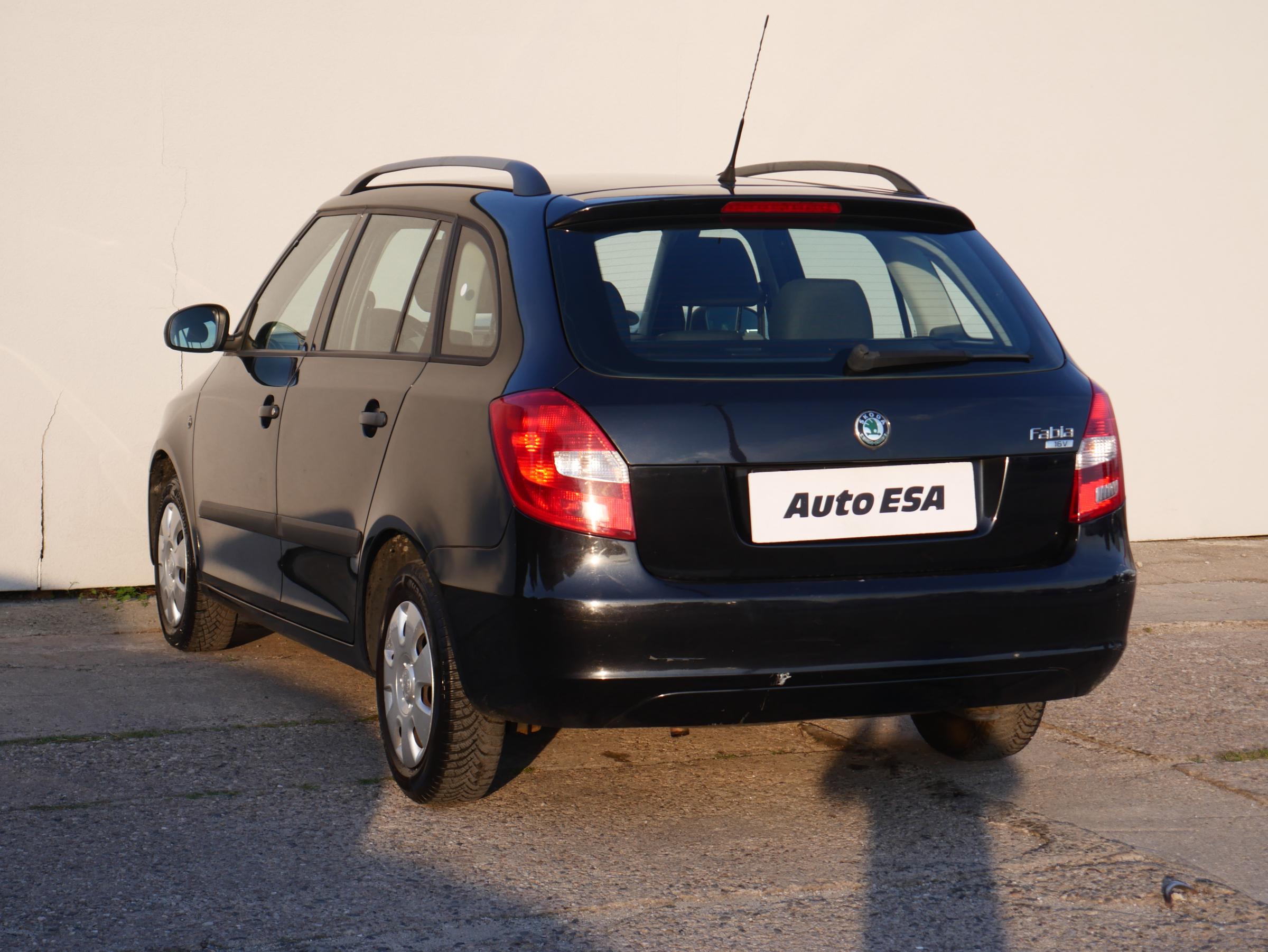 Škoda Fabia II, 2010 - pohled č. 4