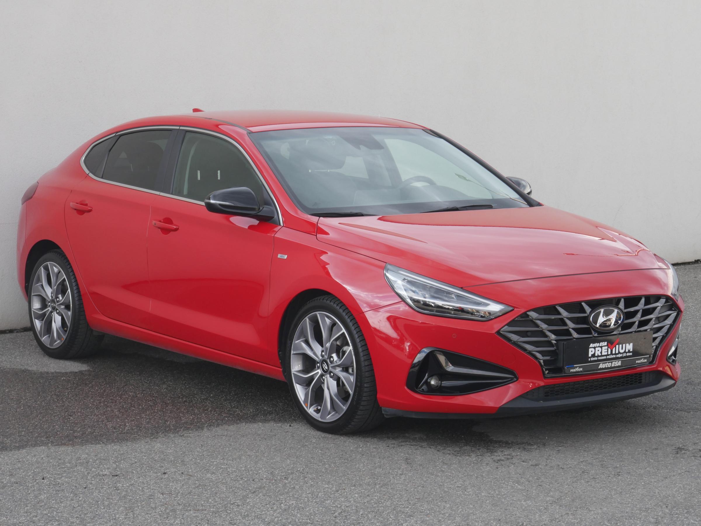 Hyundai i30, 2021