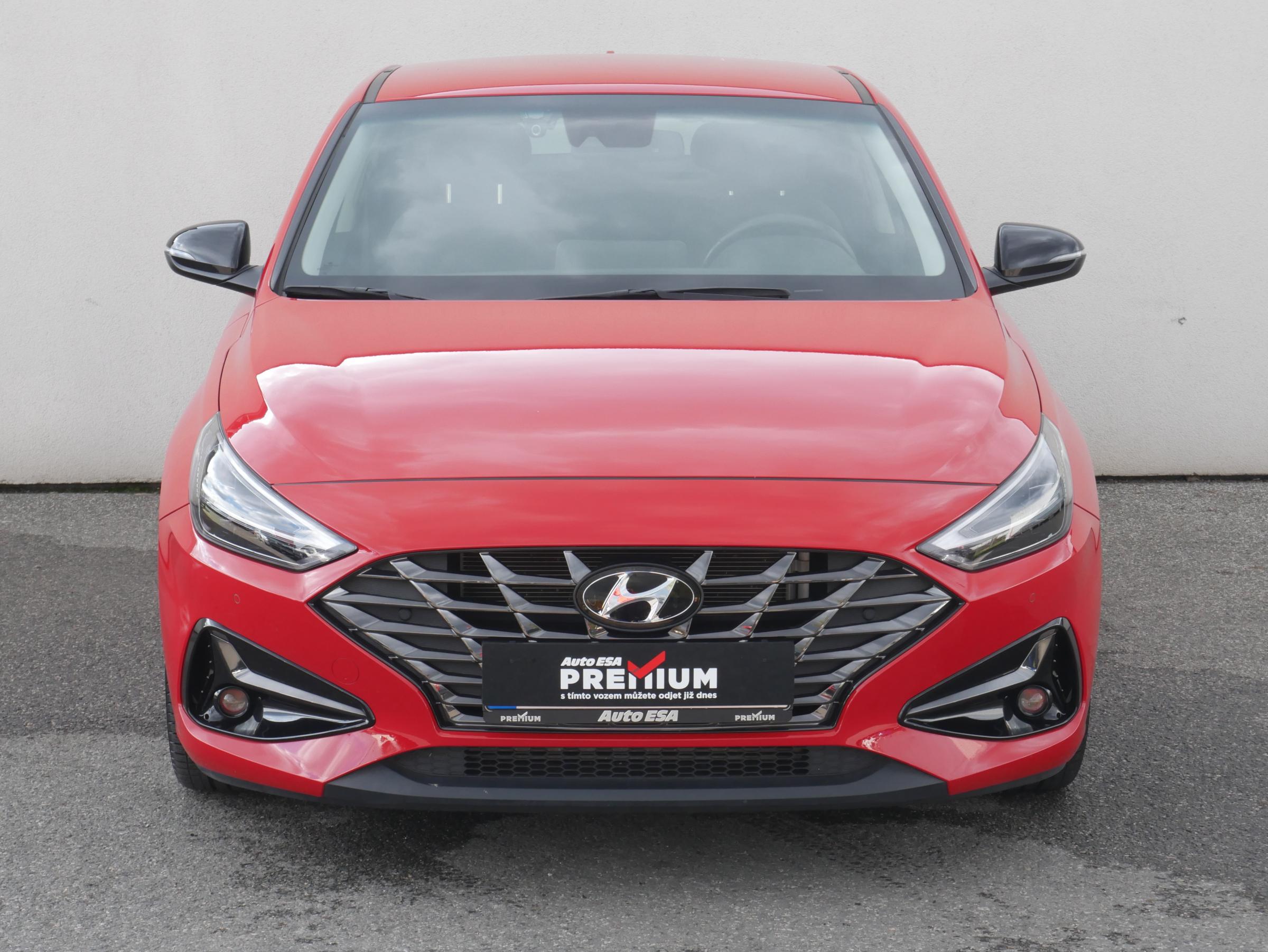 Hyundai i30, 2021 - pohled č. 2