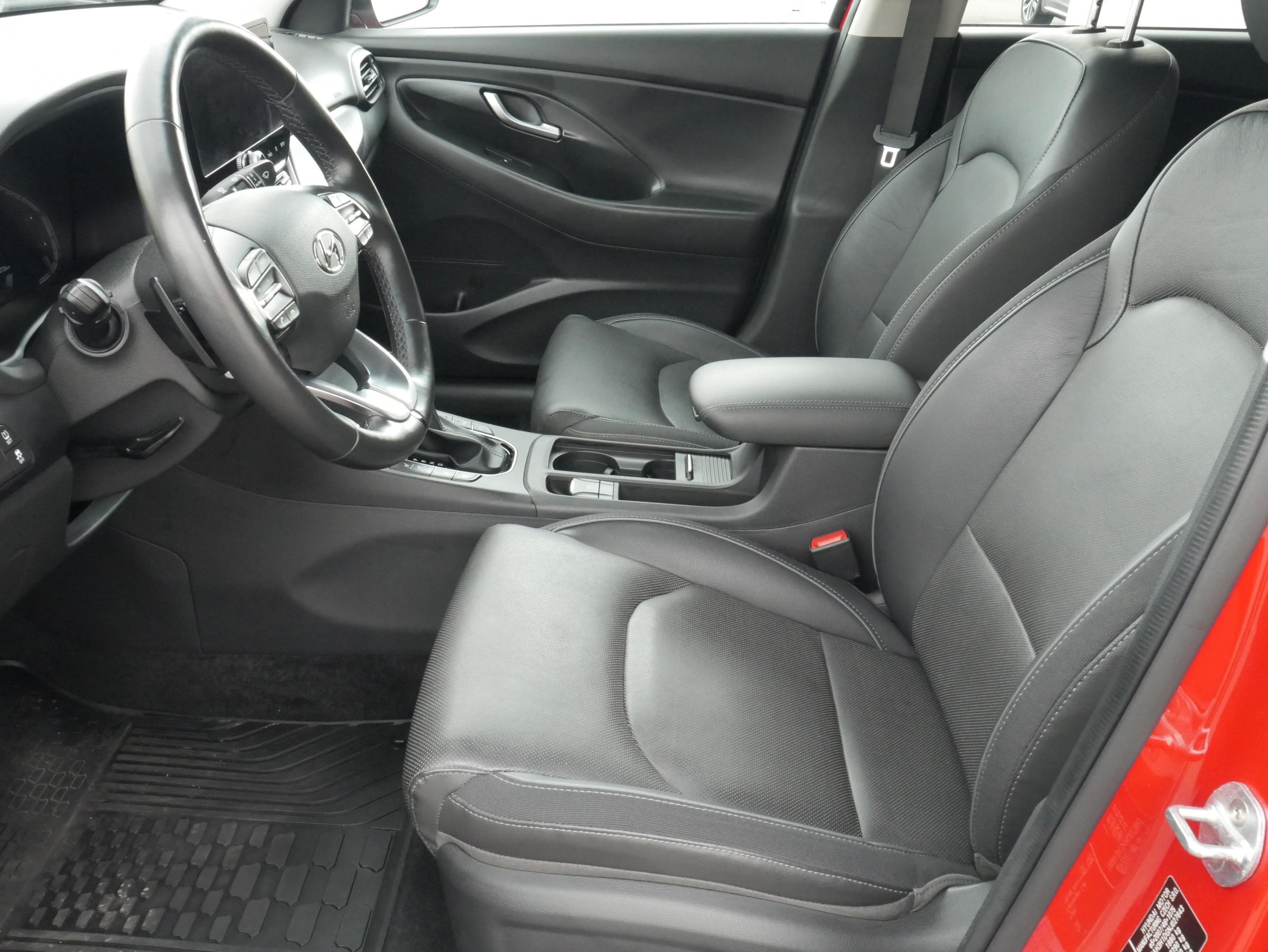 Hyundai i30, 2021 - pohled č. 9