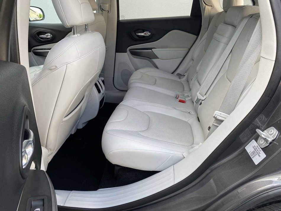 Jeep Cherokee 2.2 MJT Limited 4X4