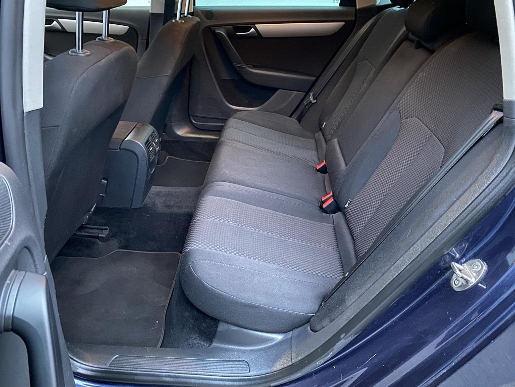 Volkswagen Passat 1.6 TDi 
