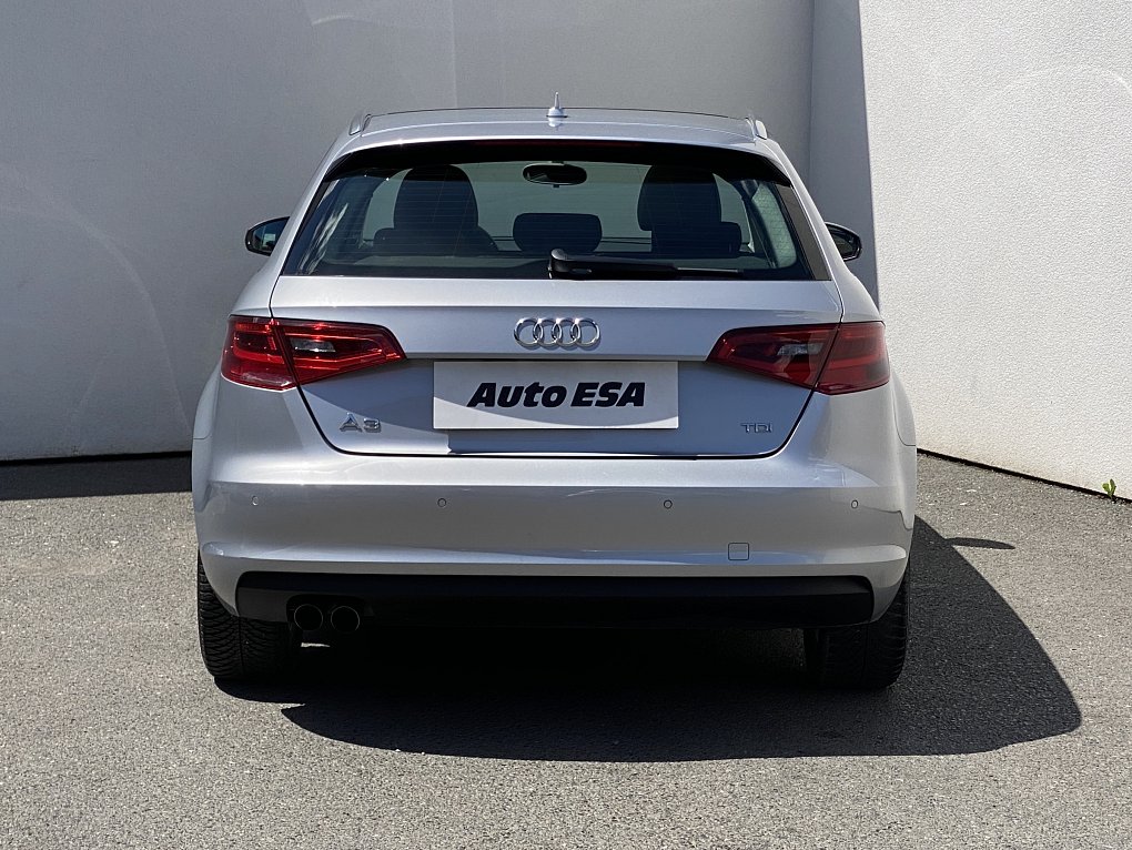 Audi A3 2.0 TDi Attraction