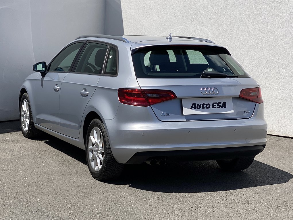 Audi A3 2.0 TDi Attraction