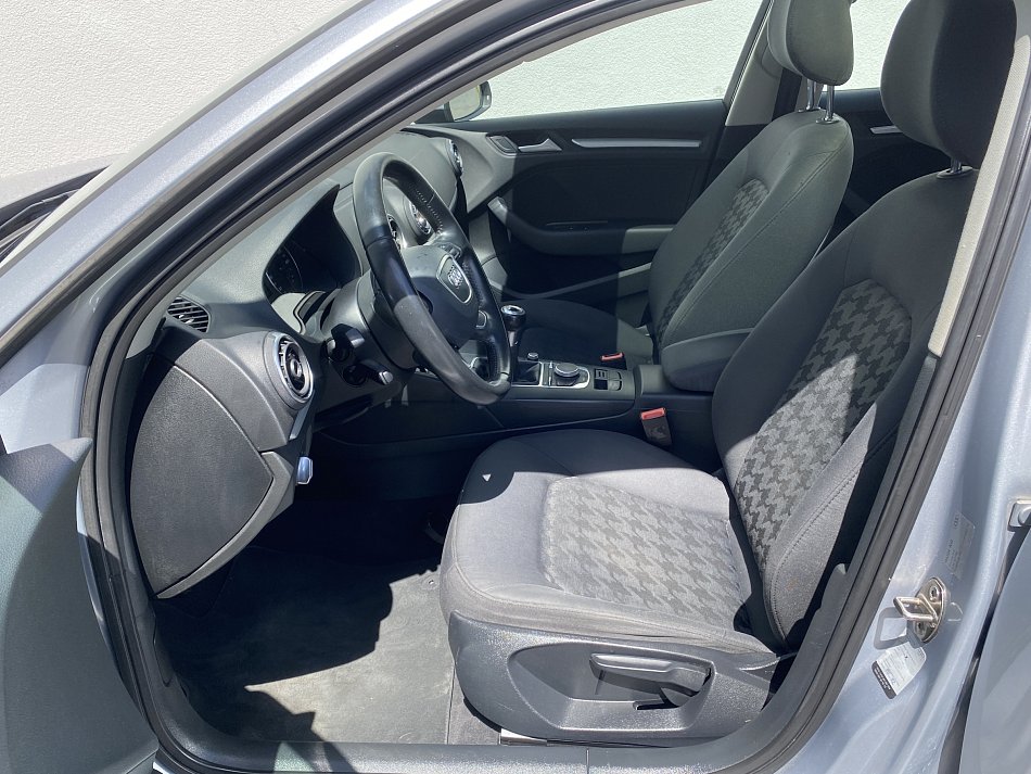 Audi A3 2.0 TDi Attraction