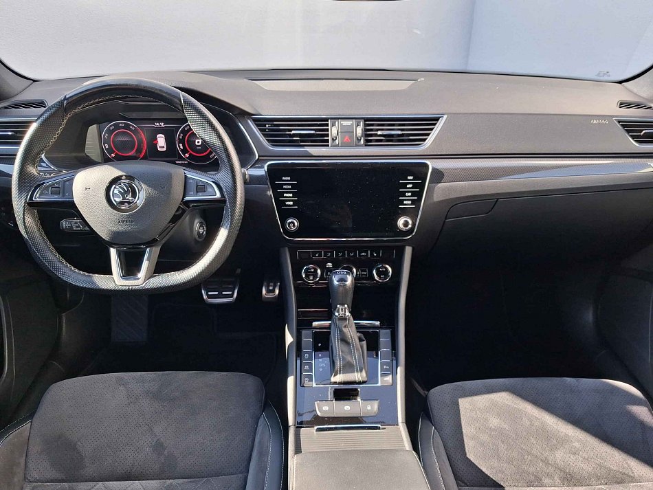 Škoda Superb III 2.0 TDi SportLine
