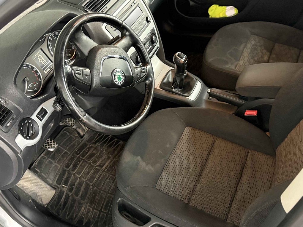 Škoda Octavia II 1.6 TDi 