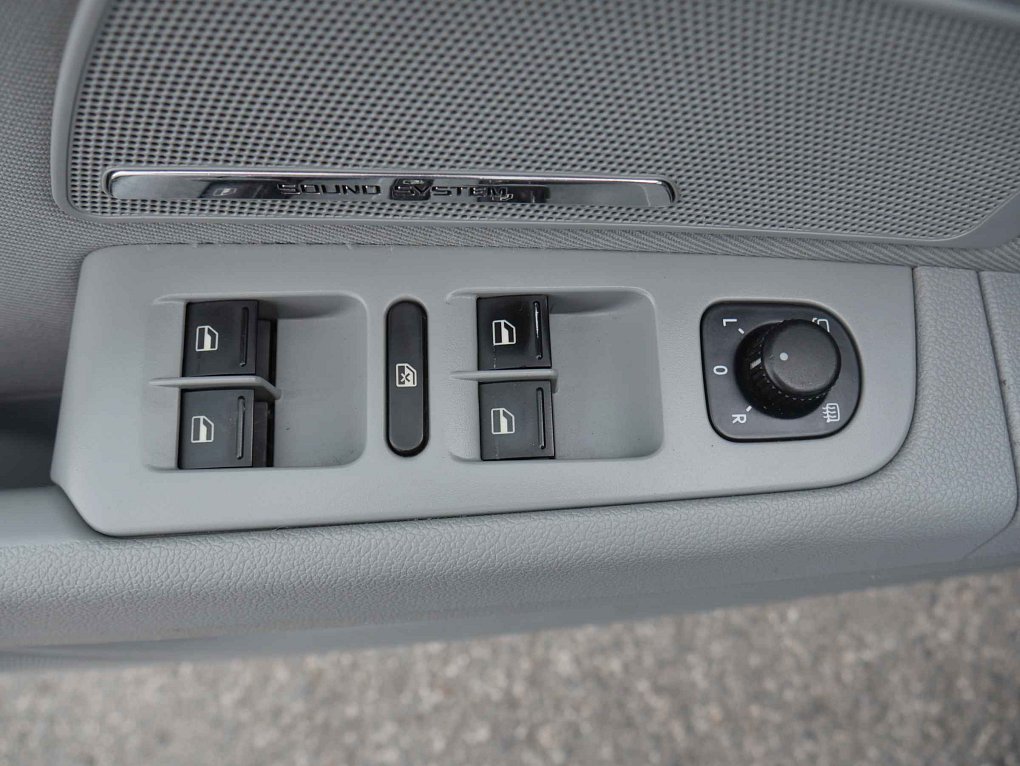 Škoda Superb II 2.0TDi Ambition
