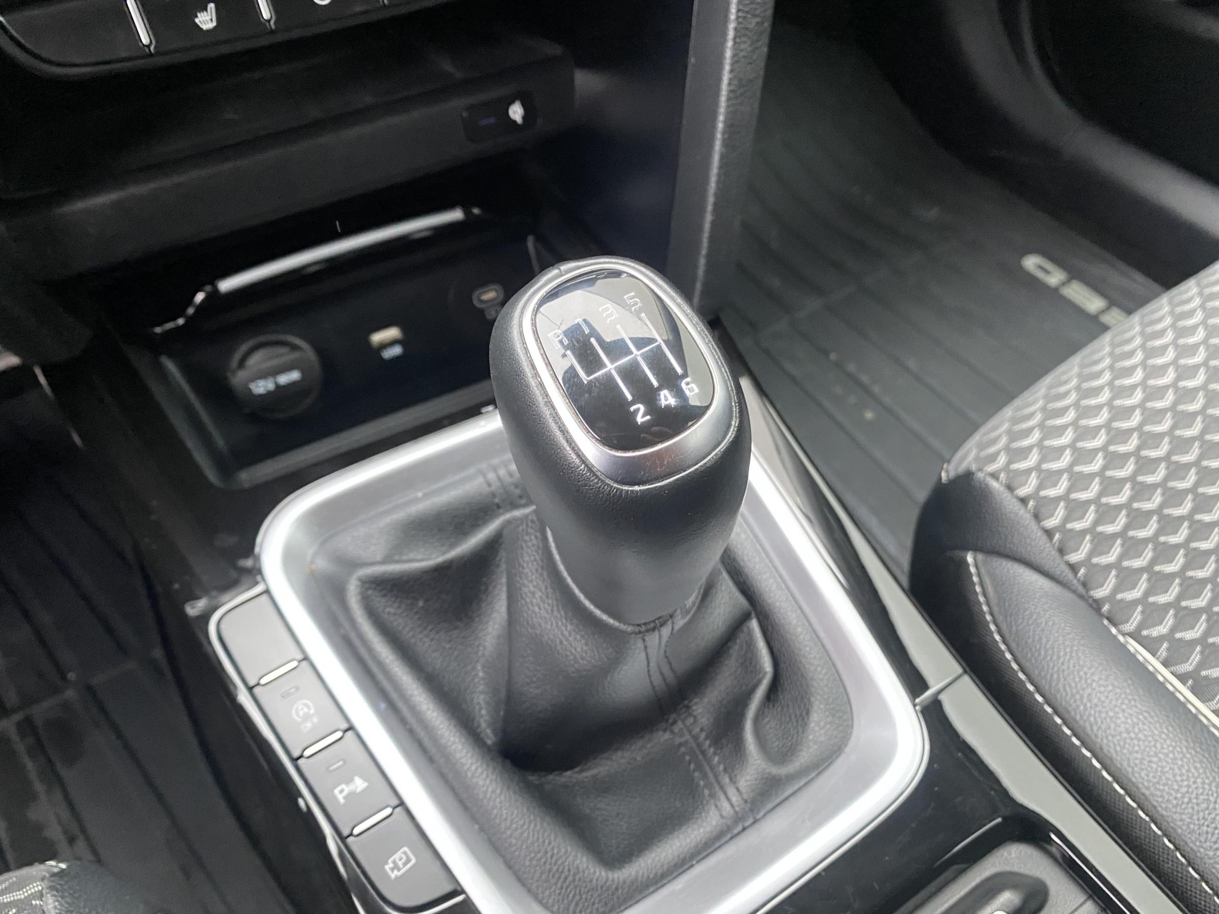 Kia Cee´d, 2022 - pohled č. 16