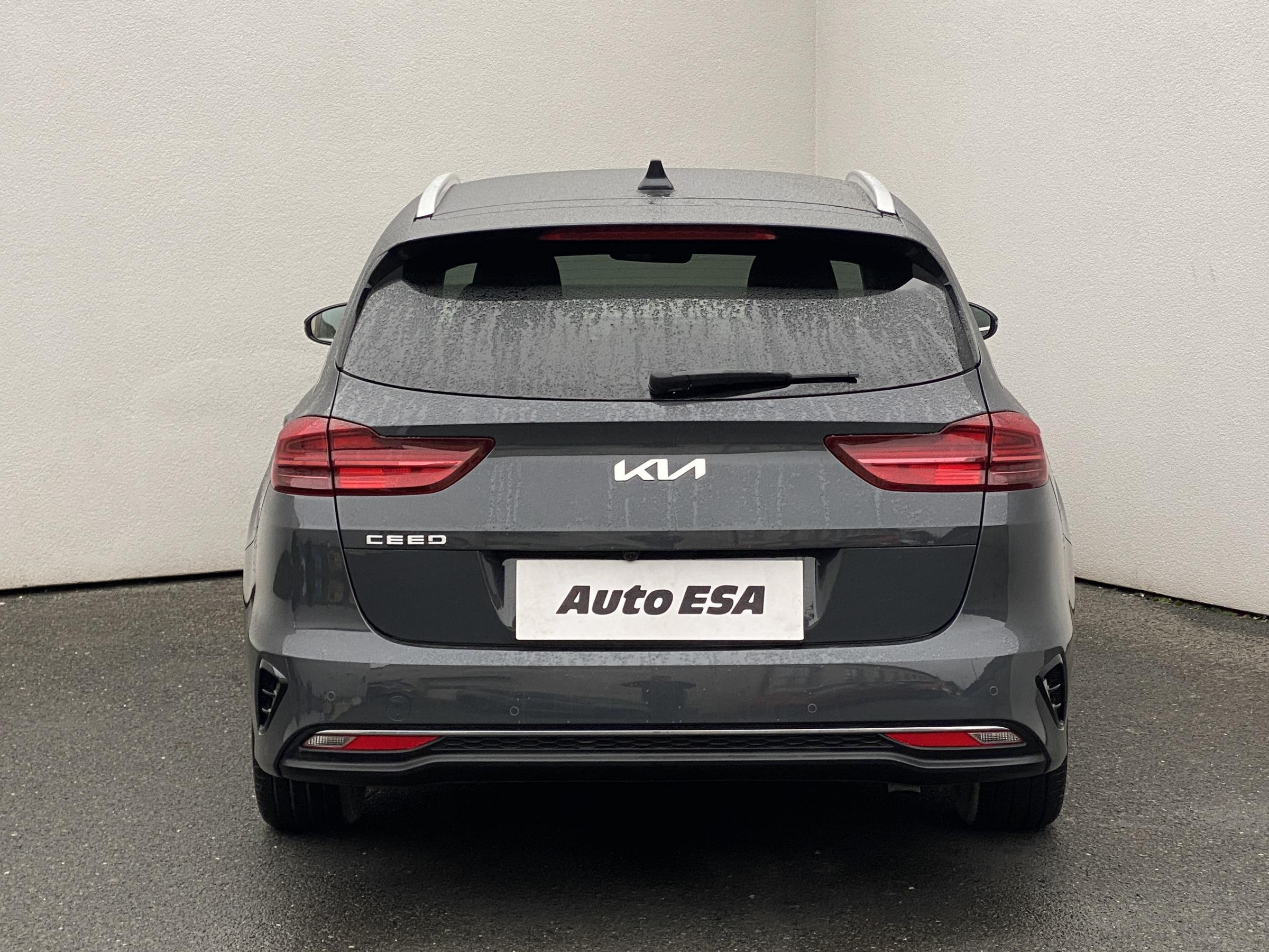 Kia Cee´d, 2022 - pohled č. 5