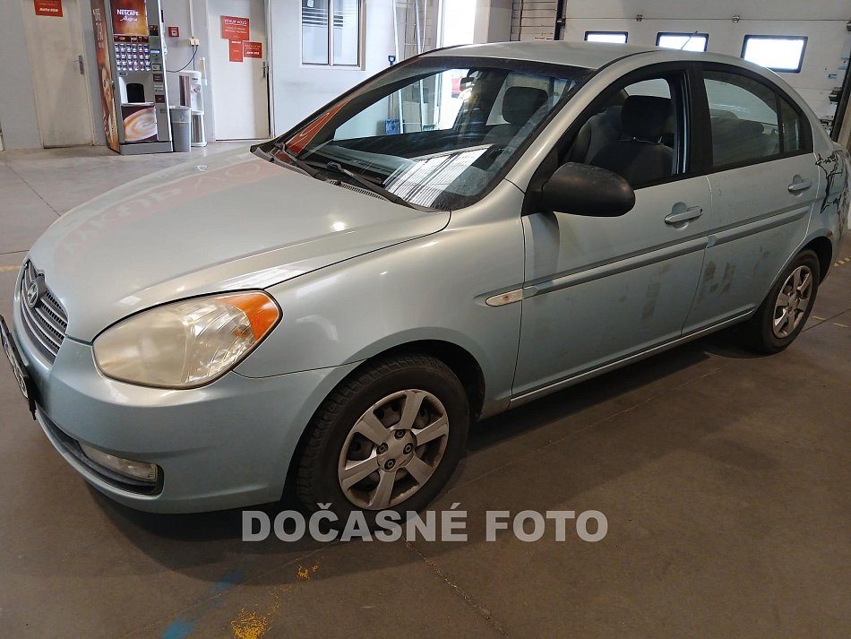 Hyundai Accent 1.4i 