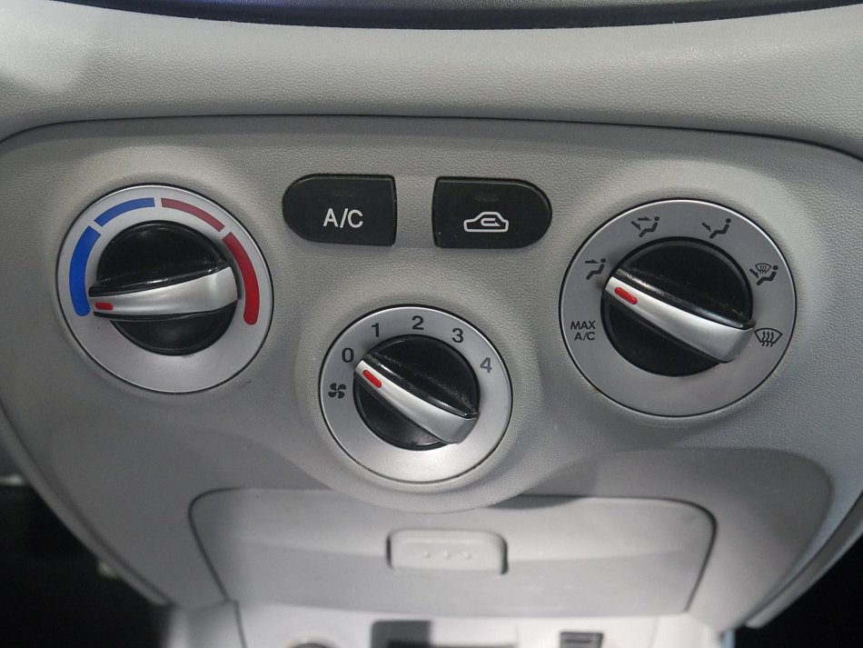Hyundai Accent 1.4i 