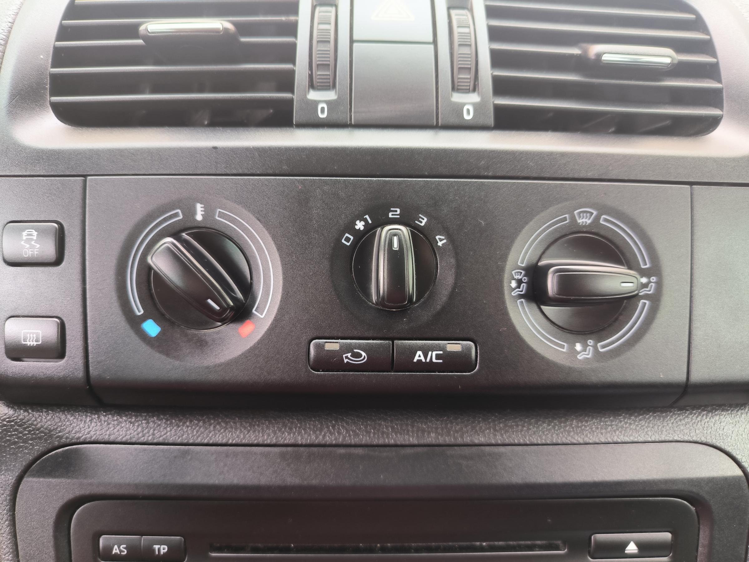 Škoda Fabia II, 2014 - pohled č. 12