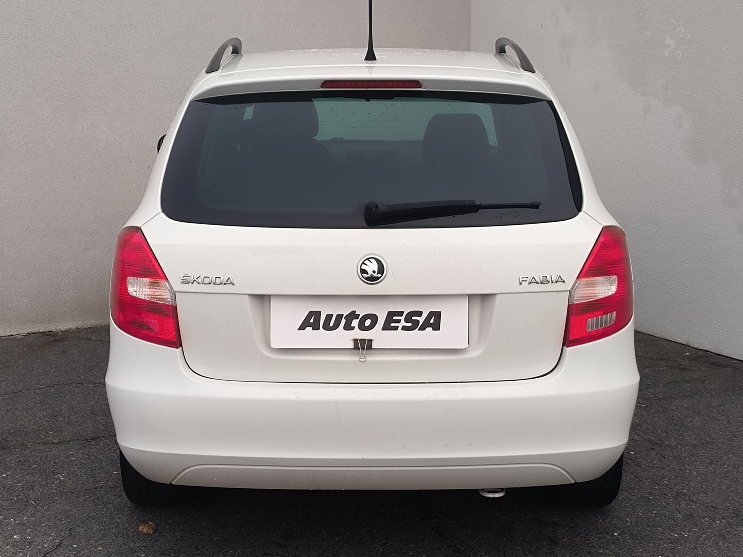 Škoda Fabia II, 2014 - pohled č. 5