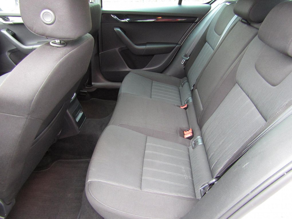 Škoda Octavia III 2.0TDI Style