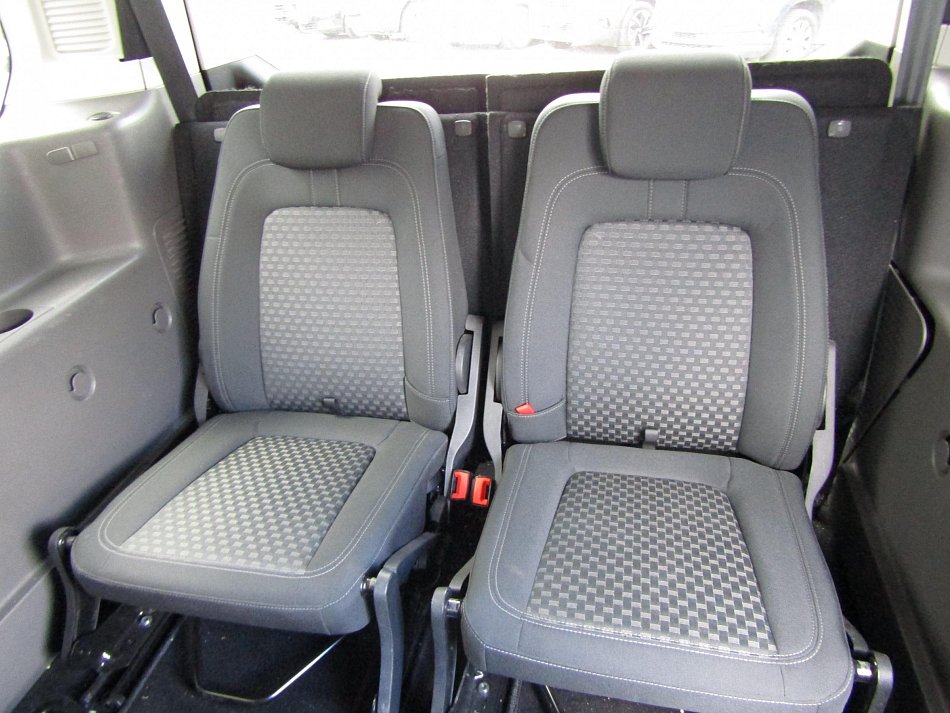 Ford Tourneo Connect 1.5TDCi Trend MAXi 7míst