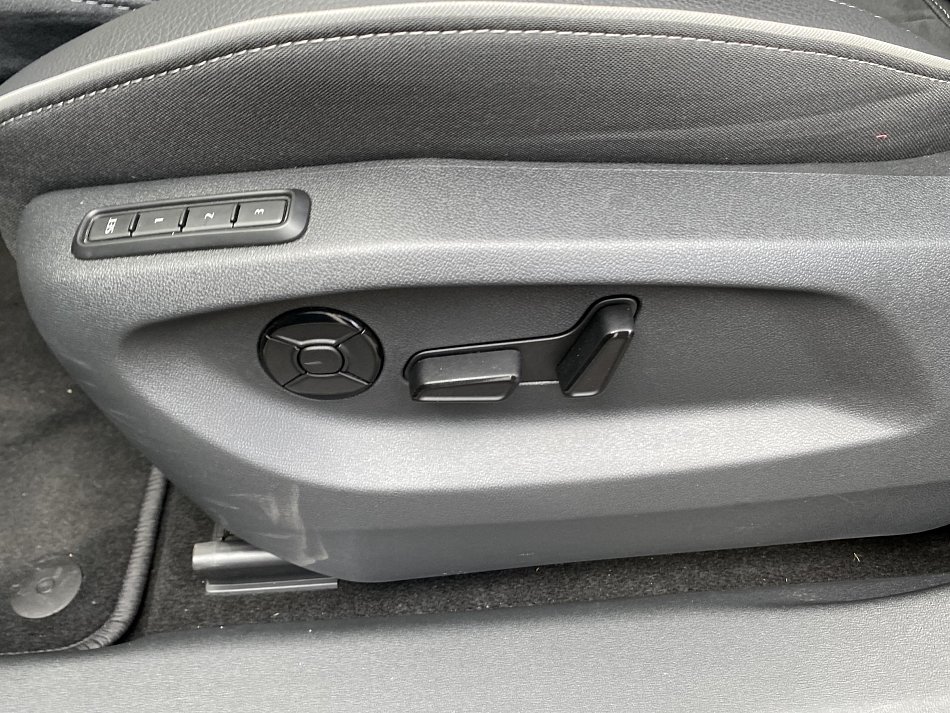 Škoda Kodiaq II 2.0 TDi SportLine 7míst