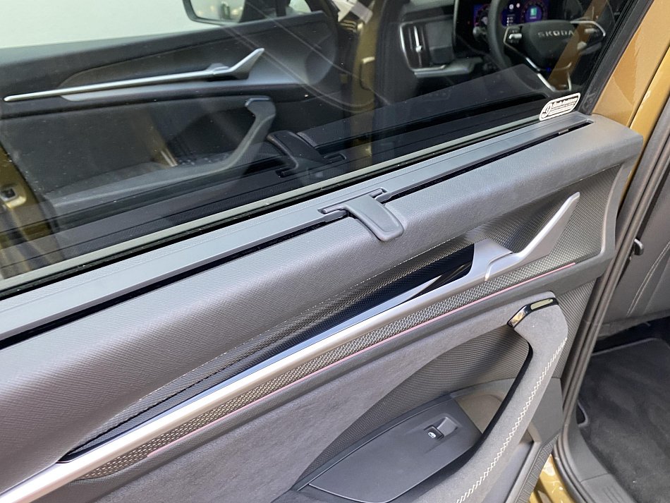 Škoda Kodiaq II 2.0 TDi SportLine 7míst