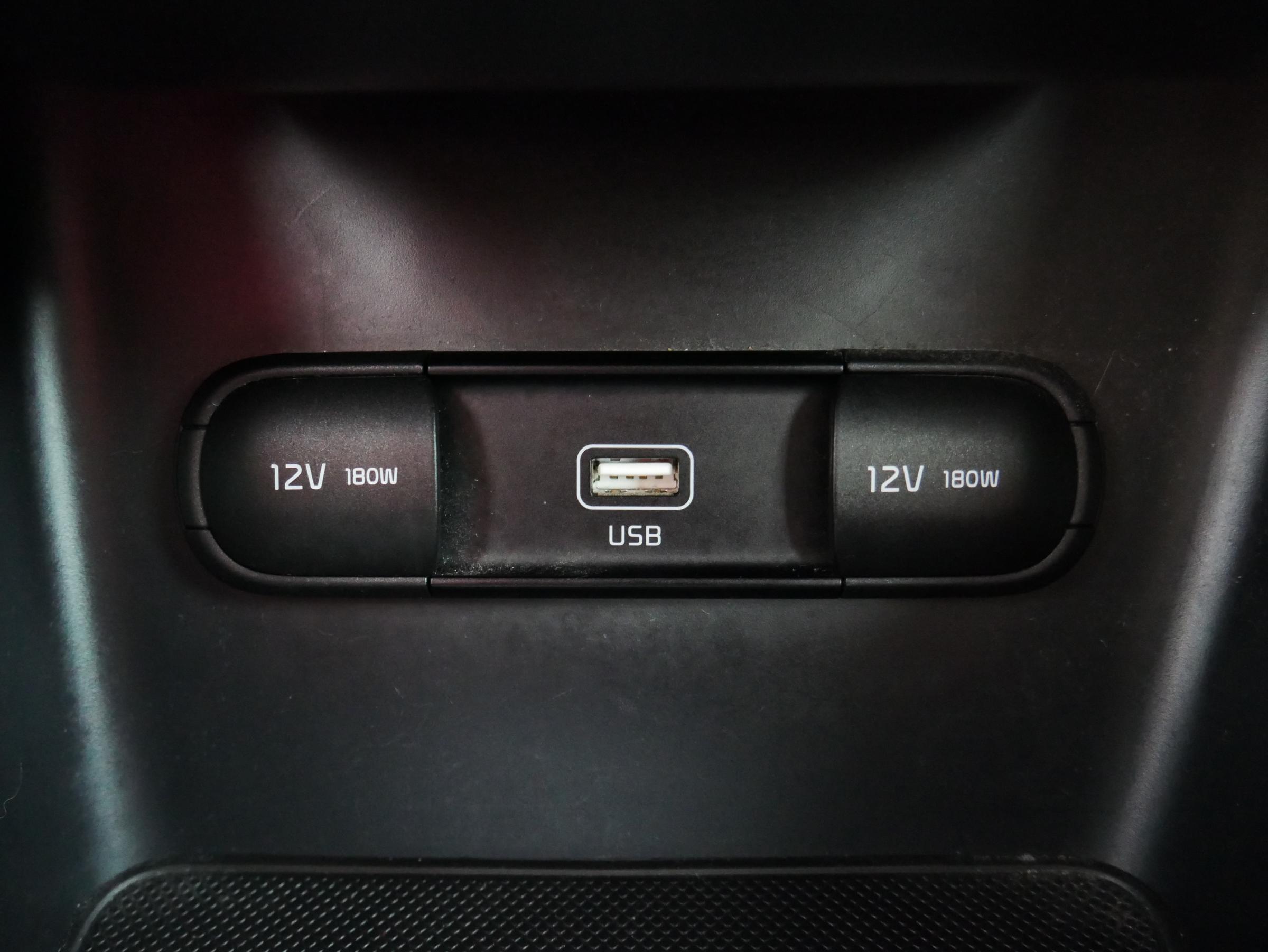 Kia Sportage, 2019 - pohled č. 16