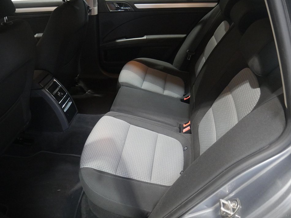 Škoda Superb II 2.0 TDi 