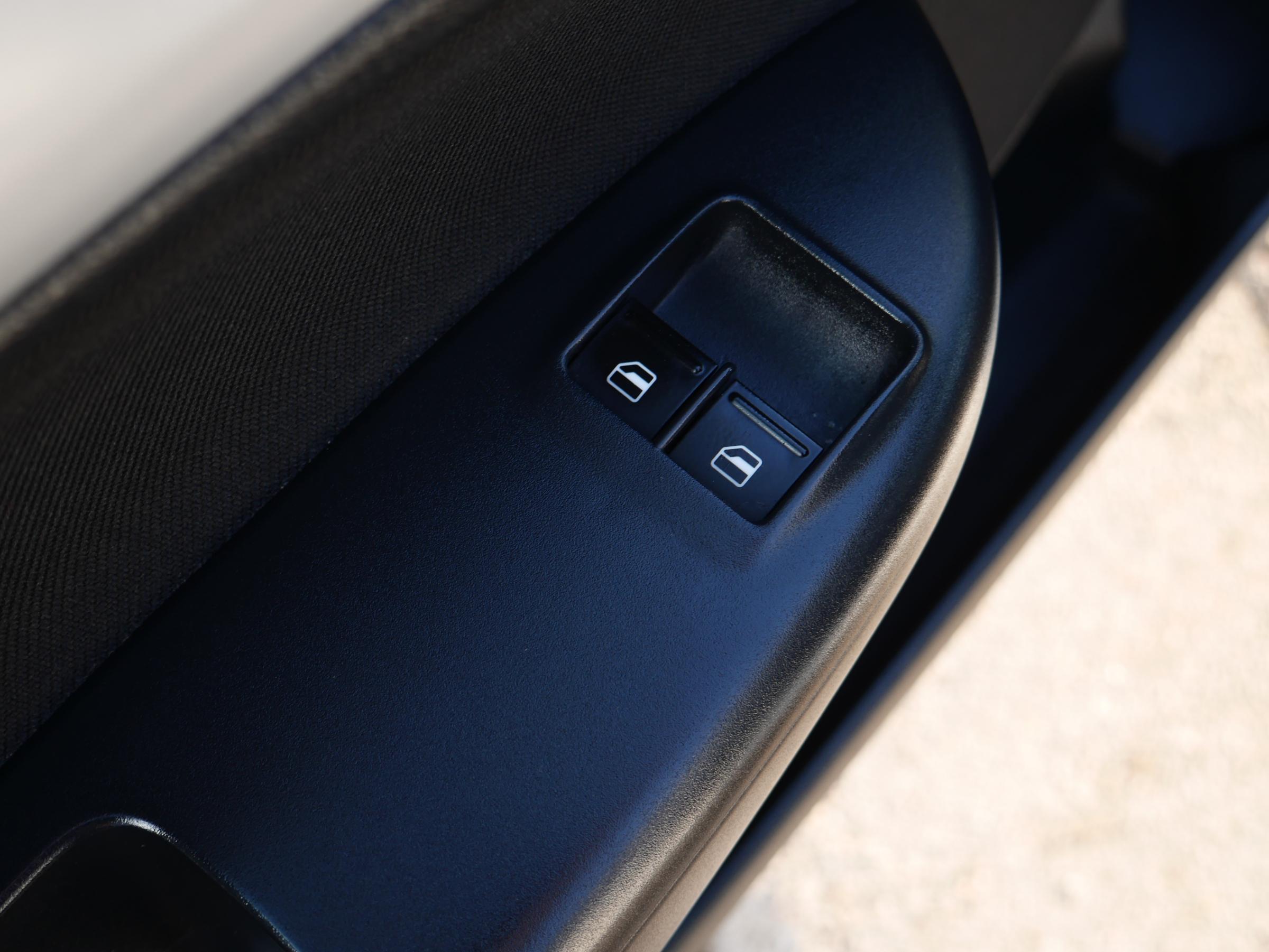 Škoda Octavia, 2013 - pohled č. 15