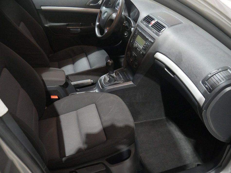 Škoda Octavia II 1.6MPi 